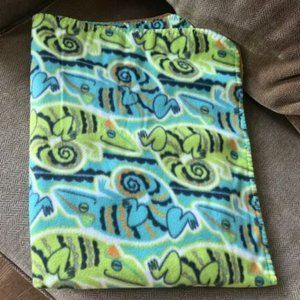 New Handmade Chameleon Cozy Fleece Lap Blanket Reptile Blue Green Orange 37"x28"